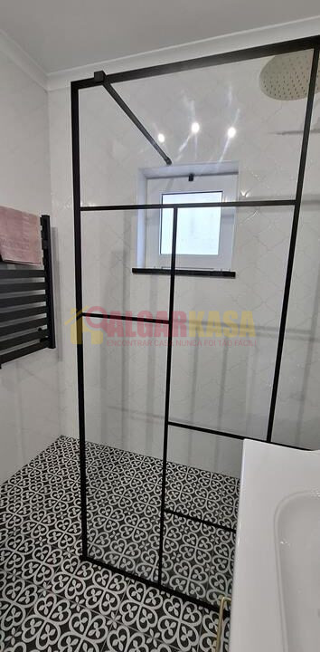 1000068708 (Copy)